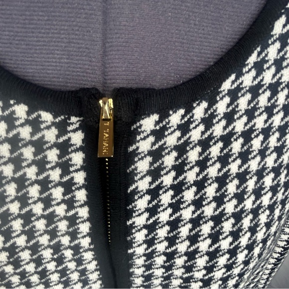 Tahari Black and White Cardigan Sweater with Classic Check Pattern L - Picture 6 of 7